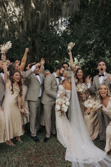 Neutral Bridal Party Groomsmen, Beige And Gray Wedding Theme, Light Grey And Champagne Wedding, Champagne Bridesmaid Dresses And Groomsmen, Outdoor Wedding Party Outfit, Groommaids Suit, Groomsmen Attire With Champagne Bridesmaids, Brown Wedding Theme Groomsmen, Beige And Light Blue Wedding