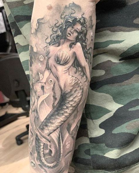 Royal Craft, Mermaid Tattoo, Tattoos For Guys, Portrait Tattoo, Body Art, Black And Grey, Mermaid, Tattoos, On Instagram