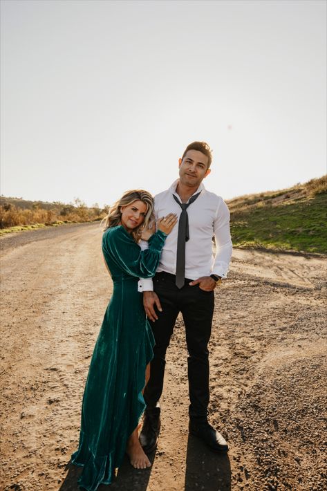 San Diego Photoshoot Ideas Golden Hour Field Black Tie Velvet Dress Black Dress Family Photos, San Diego Photoshoot, Golden Hour Field, Golden Hour Couple, Velvet Outfit, Couple Lifestyle, Lifestyle Photoshoot, Velvet Clothes, England Wedding