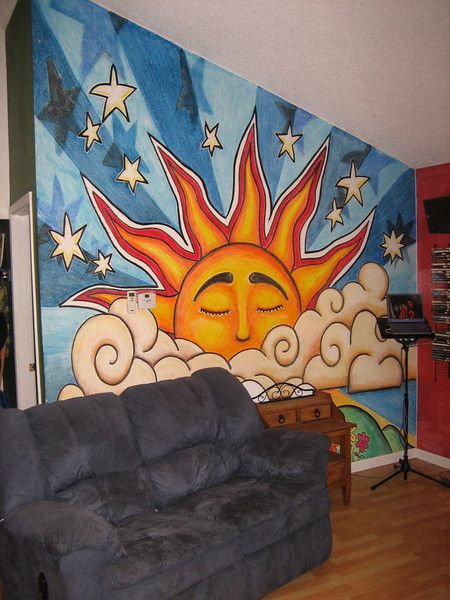 I love those clouds! Spiritual Wall Mural, Hippie Wall Painting, Spiritual Paintings Easy, Trippy Wall Mural, Sun Mural, Trippy Painting, Seni 2d, Hippie Painting, Mural Ideas