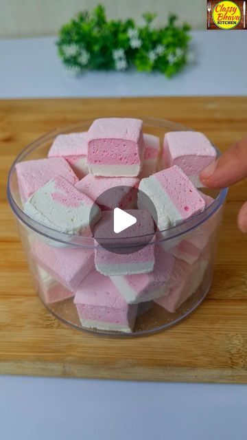 CLASSY BHAVA KITCHEN on Instagram: "😮My First Ever Marshmallow Recipe🍥🎁🥳🎉Trending, Viral and Homemade Kids Favourite Marshmallow ❄️🎁️🎁 #marshmallows #marshmallow #marshmello #homemademarshmallows #marshmelloweasyrecipe #howtomakemarshmellows #howtomakemarshmallowcookies #cake #dollcake #newdollcake #dollcakedesigns #howtomakecake #viralreel #trendingreel #instatrendingcake #metatrendingcake #meta #classybhavakitchen #classybhavakitchencake #viralpost #trendingreelsvideo #newreels #instagram #instafoodie #facebook #Facebookme #facebookcakes #doublechocolate" Marshmello Recipe, Marshmello Cake, Marshmallow Whipped Cream, Make Marshmallows, Doll Cake Designs, Marshmallow Recipe, Marshmallow Cake, How To Make Marshmallows, Chocolate Cake Designs