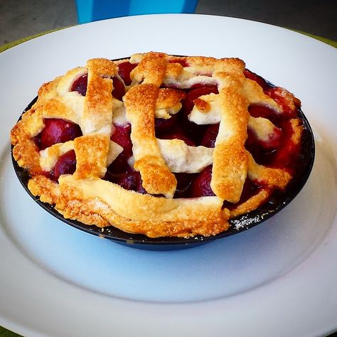 Small Cherry Pie Recipe, 5 Inch Pies, Perfect Flaky Pie Crust, Making Pie Crust, Batch Recipes, Homemade English Muffins, Cherry Pie Recipe, Homemade Pie Crust Recipe, Small Batch Baking