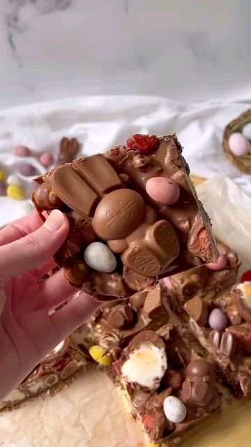 Sweet Treat Recipes, Easter Dinner Ideas, Quick And Easy Sweet Treats, Rocky Road Recipe, Hot Chocolate Cookies, Easter Desserts, Creamy Recipes, Healthy Sweet Treats, Sweet Treats Recipes