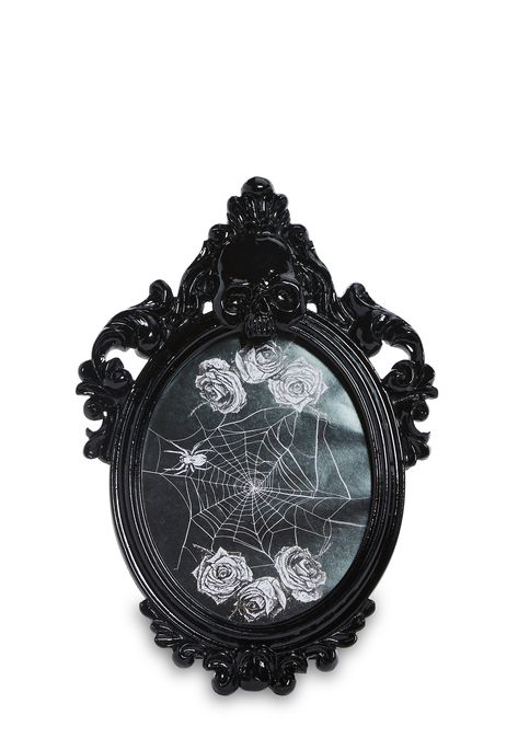 base|black Western Gothic Decor, Skull Fits, Goth Frame, Makeup Nook, Wish Makeup, Victorian Gothic Home Decor, Halloween Victorian, Victorian Gothic Decor, Gothic Frame