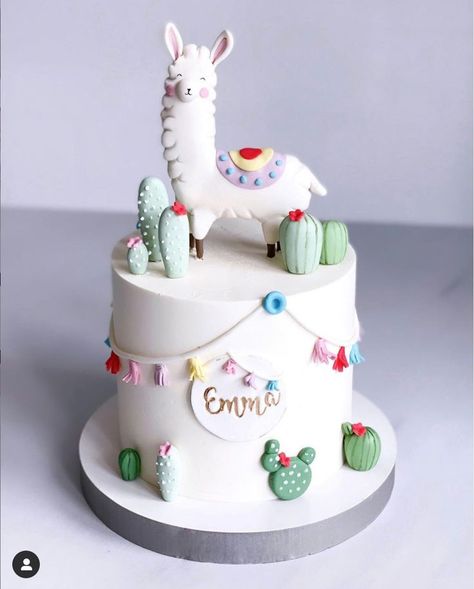 1st Birthday Llama Theme, Alpaca Birthday Cake, Lama Cake Ideas, Llama Smash Cake, Lama Birthday Cake, Llama Birthday Party Cakes, Llama First Birthday Party Girl, Animals Cakes Birthday, Llama Cake Ideas