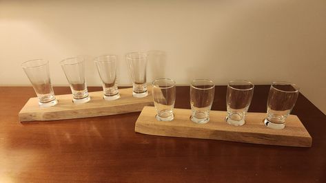 These will look even better full. Jean LevasseurThese homemade beer trays are fast, simple, and customizable. The post Serve any brew in style with this DIY beer flight board appeared first on Popular Science. Flight Boards, Table Saw Crosscut Sled, Flight Board, Flush Trim Router Bit, Beer Flight, Plunge Router, Diy Beer, Homemade Beer, Beer Custom