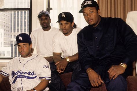 Nwa 90s, Hip Hop 90, Top Rappers, 90s Rappers, Suge Knight, Women Problems, Ropa Hip Hop, Outta Compton, Arte Hip Hop