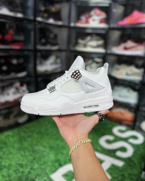 Jordan 4 Pure Money 💰 #lkss #lksskick #sneaker #sneakerheads #shoes #shoesaddict #puremoney4s #jordan4 Pure Money 4s, Jordan 4 Pure Money, Jordan 4 Outfit, Closet Art, Sneaker Head, Jordan, Money, Pure Products, Sneakers