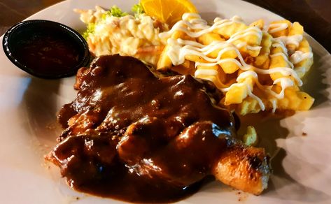 Grilled Chicken Chop - Qucyai Cafe Mersing Chicken Chop Malaysian, Chicken Chop, Malaysian Food, Grilled Chicken, Food Food, Ideas Style, Home Ideas, Grilling, Cafe