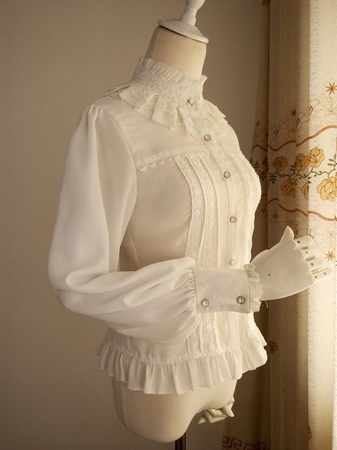 Victorian Shirt, Cottagecore Clothes, Halter Dress Short, Leg Of Mutton Sleeve, White Collared Shirt, Blouse Sale, Chiffon Shirt, Lace Fashion, Floral Chiffon