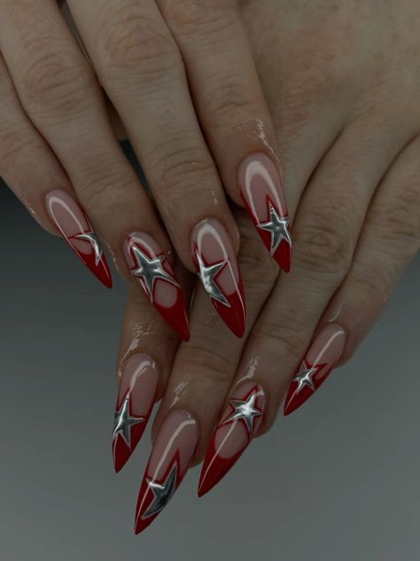 Star Stilleto Nails, Red And Metallic Nails, Red Nails Silver Tips, Red And Silver Almond Nails, Red And Gold Star Nails, Red Nails With Silver Design, Red Nails With Silver Chrome, White Star Nail Design, Red Nail Design Ideas