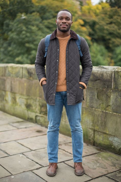 We bumped into Fewa on our recent trip to Durham - wearing his Barbour Liddesdale Quilted Jacket! Barbour People, Barbour Liddesdale, Barbour Beaufort, Barbour Clothing, Quilted Jacket Men, Clothing Guide, Barbour Mens, Barbour Jacket, Artist Outfit