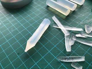 Simple HOT GLUE Crystal Sculpture With Light! :-) : 5 Steps (with Pictures) - Instructables Dnd Diy, Hot Glue Art, 10 Yoga Poses, Dnd Crafts, Best Yoga Poses, Glue Art, Crystal Sculpture, Lift Weights, 3d Modelle