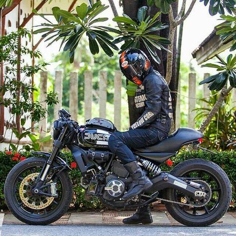 Ducati Scrambler Custom, Xe Ducati, Retro Bikes, Ducati Cafe Racer, Moto Ducati, Scrambler Custom, Мотоциклы Cafe Racers, Cafe Bike, Cafe Racing