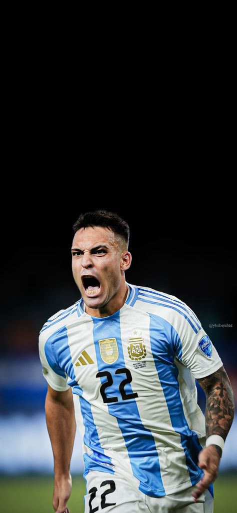 Lautaro Martinez Wallpaper - https://twitter.com/j4vibenitez/status/1807249263765635393?s=19 Martinez Wallpaper, Sport Inspiration, Neymar Jr, Neymar, Ronaldo, Pug, Dragon Ball, Soccer, Football