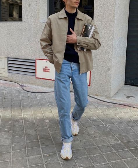 Guy Date Night Outfit Casual, Men Ootd Aesthetic, Straight Leg Mens Outfit, Men Casual Outfit 2023, Men City Outfit, Men’s Outfit Inspo Fall, Matured Look Outfit Men, Men Fall 2023 Fashion, Straight Fit Pants Outfit