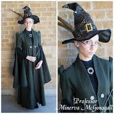 Image result for harry potter character costumes Professor Mcgonagall Costume, Mcgonagall Costume, Harry Potter Outfit Ideas, Hogwarts Costume, Harry Potter Dress Up, Harry Potter Outfit, Harry Potter Kostüm, Professor Mcgonagall, Harry Potter Halloween Costumes