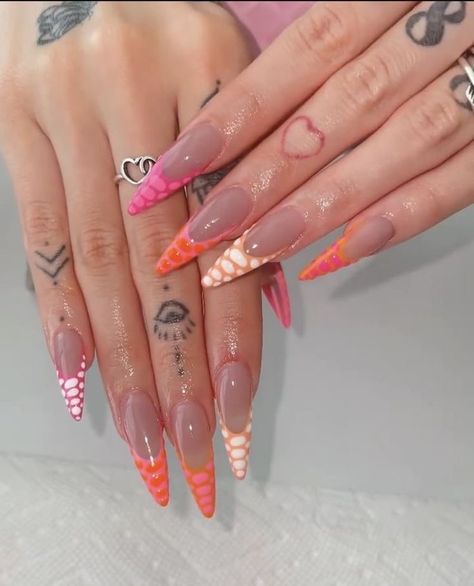 Almond Acrylic Nails Designs, Nails 2022, Work Nails, Bright Nails, Bling Acrylic Nails, Glam Nails, Oval Nails, Hot Nails, Luxury Nails