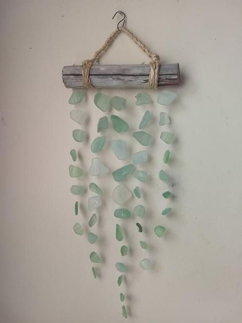 Sea Glass Suncatcher, Sea Glass Diy, Sea Glass Art Projects, Beach Glass Crafts, Driftwood Projects, Deco Nature, Dekor Diy, Diy Wind Chimes, Glass Art Projects