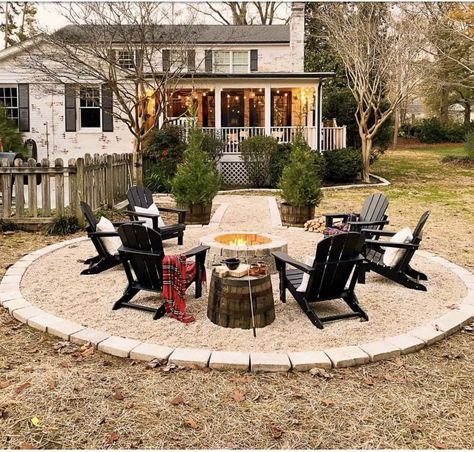 Outdoor Fire Pit Landscaping, Outdoor Tanning Area, Rustic Outdoor Fire Pit Ideas, Diy Fire Pit Patio, Solo Stove Fire Pit Ideas, Fire Pit Patio Diy, Fire Pit Layout, Exterior Upgrades, Outdoor Fire Pit Area