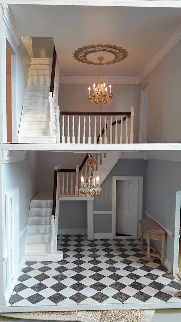 Teeny Tiny Toatie: A bit more progress...... Dollhouse Staircase, Dollhouse Stairs, Greenleaf Dollhouse, Dollhouse Interior, Dollhouse Makeover, Dollhouse Inspiration, Dollhouse Bed, Doll House Ideas, Diy Barbie Furniture