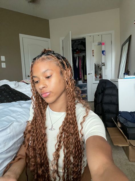 Light Brown Twists, Honey Blonde Island Twist, Passion Twist Brown, Honey Blonde Passion Twist, Brown Twist Braids, Brown Twists, Big Box Braids Hairstyles, Box Braids Hairstyles For Black Women, Hair Streaks