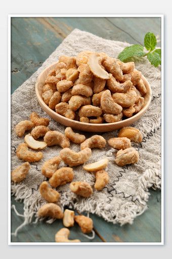 Nut Snacks Cashews HD Food Photography Picture#pikbest#photo Cashew Photography, Peanut Photography, Fruits Photography, Nuts Snacks, Cosmetic Creative, Nut Snacks, Fruit Photography, Church Poster, Green Texture