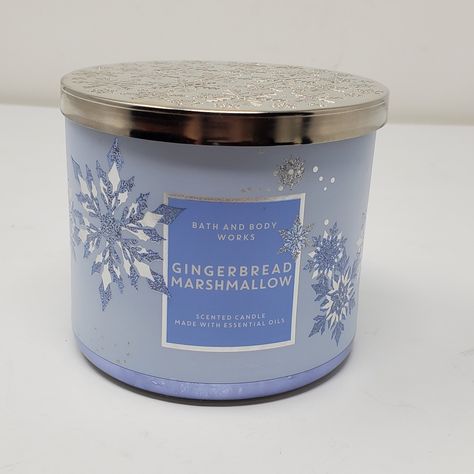 Bath & Body Works Blueberry Lavender Spritzer 3 Wick Candle In New Condition - Not Lit Before Please Feel Free To Ask Any Questions Note: All Measurements Are Approximate Bundle To Save 25% Instantly Marshmallow Candle, Winter Candles, Candles Halloween, Gingerbread Spice, Candle Fragrance, Spring Candles, Organic Candles, 3 Wick Candle, Seasonal Candles