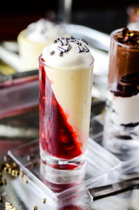 Dessert Shooter Trio | Raspberry Orange Pomegranate Parfait Chocolate Pudding Dessert Cups, Food Shooters, Pomegranate Parfait, Football Desserts, Lemon Lush Dessert, Dessert Shooters Recipes, Cup Recipes, Shot Glass Desserts, Cheesecake Caramel