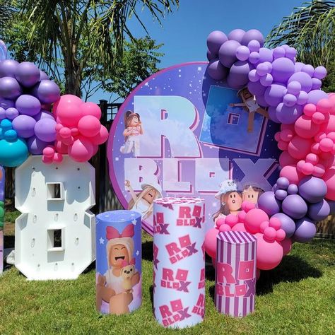 Pop Of Colors💕 on Instagram: "Roblox party ! Love the color combo we came up with 🤩 💙💟 #robloxparty #robloxasthetic #robloxpartyideas #roblox" Roadblocks Birthday Party, Aphmau Themed Party, Roblox Theme, Tiffany Birthday, Roblox Party, 7th Birthday Party Ideas, Roblox Birthday, Trolls Birthday Party, Girls Birthday Party Themes