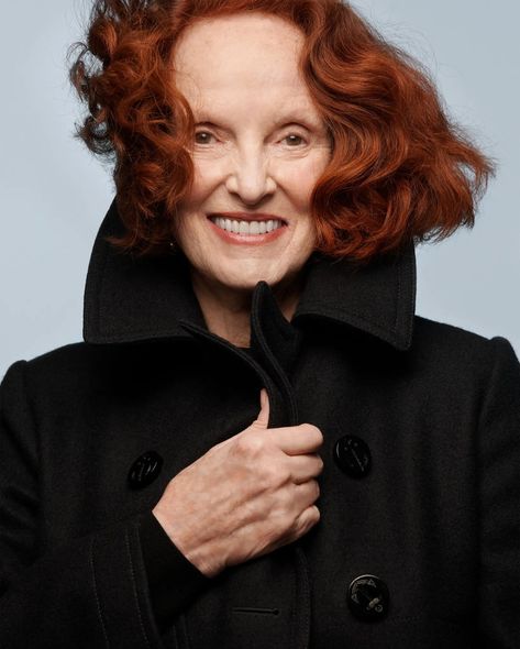 Grace Coddington On the Secrets of Reinventing Yourself - The New York Times Reinventing Yourself, Grace Coddington, Craig Mcdean, Healthy Lips, Day Glow, T Magazine, Cute Cardigans, Eyeshadow Brushes, Live Events