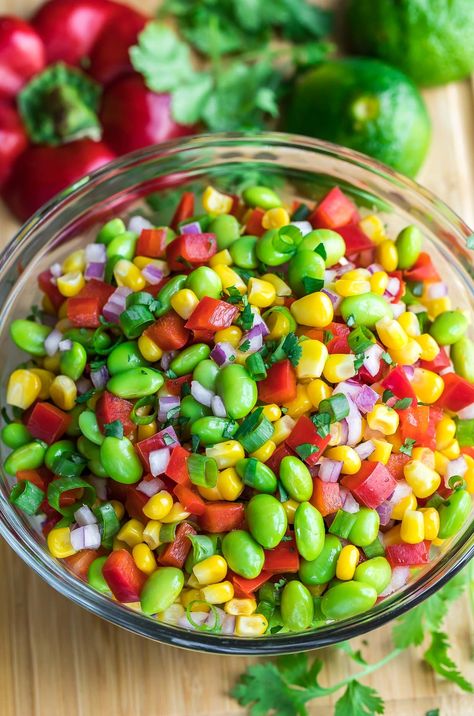 This healthy Edamame Salad is tossed with a homemade Cilantro Lime Dressing for a colorful side dish that's quick, easy, and crazy delicious! Vegan Edamame, Salad With Cilantro Lime Dressing, Edamame Salad, Make Ahead Salads, Squash Vegetable, Cilantro Lime Dressing, Breakfast Burger, Bread Appetizers, Lime Dressing