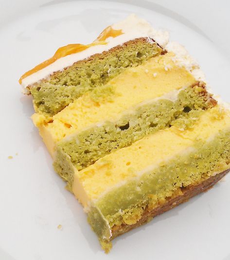 Jane Patisserie, Jasmine Cake, Coconut Cream Frosting, Passion Fruit Cake, Exotic Recipes, Tiramisu Cupcakes, Coconut Jam, Pandan Cake, Pandan Leaves