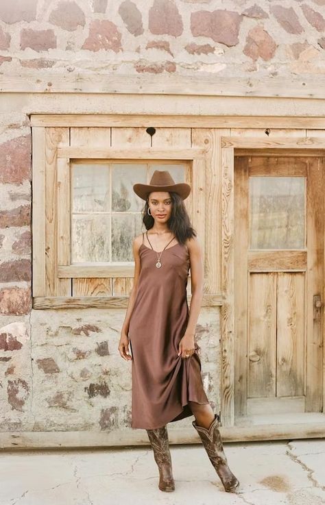 Western Wedding Guest Outfit, Floral Cowboy Boots, Dress And Cowboy Boots Outfit, Dress Cowboy Boots, Western Footwear, Dress And Cowboy Boots, Tiktok Influencers, Rehearsal Dinner Outfits, Dresses With Cowboy Boots