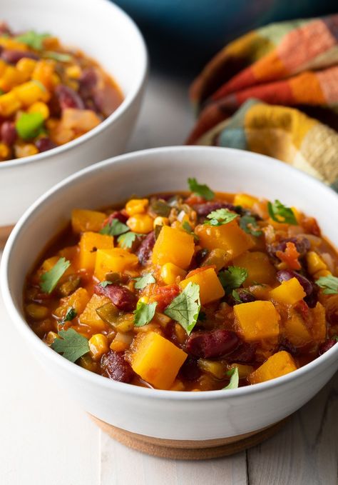 Best Butternut Squash Chili Recipe #ASpicyPerspective #chili #vegetarian #vegan #glutenfree #fall Chilly Recipe, Chili With Butternut Squash, Butternut Squash Lasagna Rolls, Squash Chili Recipe, Butternut Squash Chili Recipe, Chili Vegetarian, Vegetarian Chili Crock Pot, Squash Chili, Butternut Squash Recipes Roasted