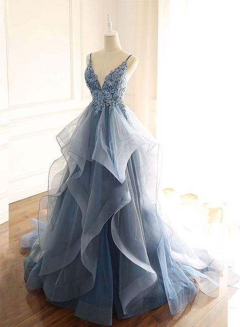 Dark Blue Prom Dress, Dark Blue Prom Dresses, Grey Evening Dresses, Prom Dress Lace, Ruffle Prom Dress, Beading Embroidery, Gaun Fashion, Stunning Prom Dresses, Tulle Evening Dress