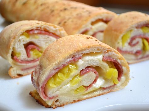 Stromboli - MADE: Used bread flour instead of regular flour for quicker/easier rising. Yummy ingredients inside! Stromboli Dough, Italian Stromboli, Easy Stromboli, Homemade Stromboli, Happy Hour Appetizers, Stromboli Recipe, Pizza Roll, Banana Peppers, Budget Bytes