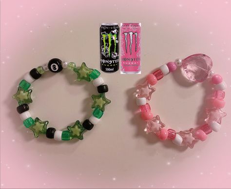 Cool Beaded Bracelets Ideas, Kandi Bracelets Couples, Bill Cipher Bracelet, Diy Kandi Cuff, Easy Kandi Bracelets, Matching Pony Bead Bracelets, Barbie Kandi, Matching Kandi Bracelet Ideas, Matching Kandi Bracelets For Friends