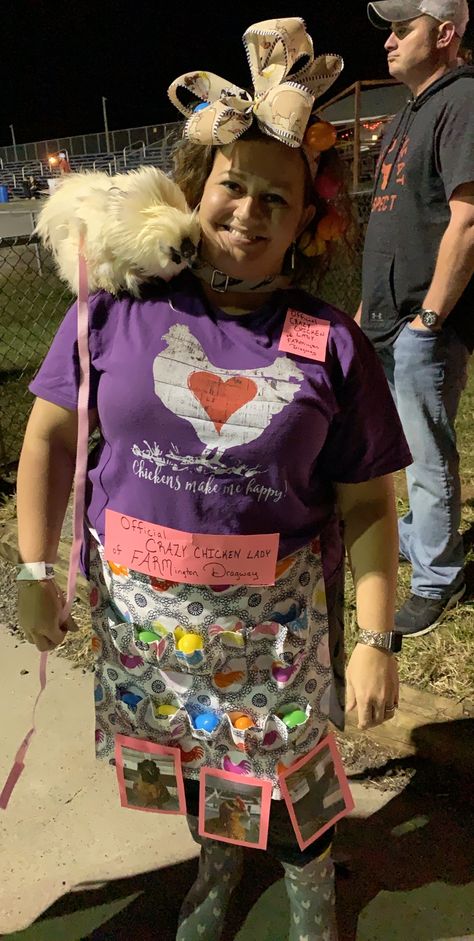 Crazy Chicken Lady Costume, Crazy Chicken, Crazy Chicken Lady, Chicken Lady, Group Halloween Costumes, Chicken Lovers, Family Halloween Costumes, Halloween 2022, Backyard Chickens