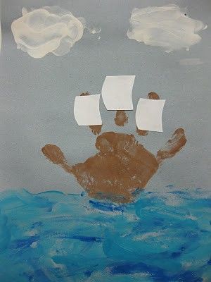 handprint boat...will be perfect for when we do a week on boats in our transportation unit! or Mayflower Handprint Cards, Thanksgiving Handprint, Craft Thanksgiving, Thanksgiving Crafts Preschool, Thanksgiving Stories, Boat Crafts, November Crafts, Thanksgiving Preschool, Thanksgiving Art