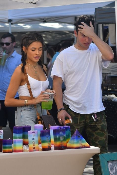 Flea Market Outfit, Market Outfit, Vintage Flea Market, Beer Shop, Beer Poster, Madison Beer, Flea Market, The Vintage, White Undershirt