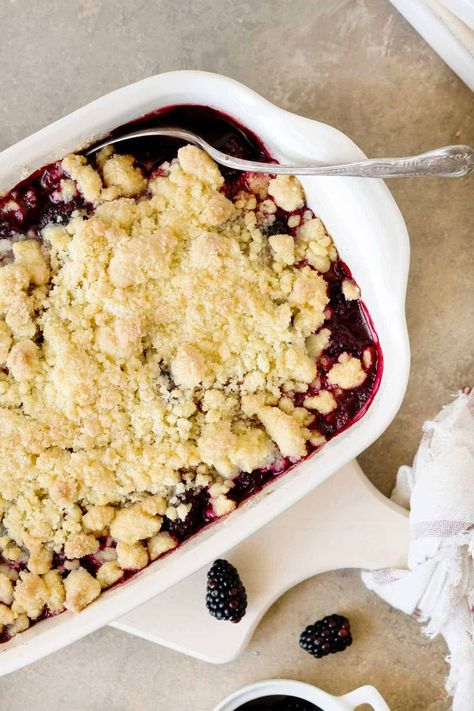 Blackberry Dump Cake, Gluten Free Blackberry Cobbler, Summer Picnic Desserts, Apple Crumb Bars, Chocolate Cherry Dump Cake, Apple And Berry Crumble, Berry Pie Filling, Summertime Desserts, Blueberry Crumb Cake