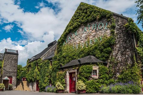 Find whisky distilleries, tours and tasting throughout Scotland. Scotland Distillery Map, Scottish Distilleries, Whisky Map, 40 Af, Pitlochry Scotland, Whisky Distillery, Scotland Vacation, Scotland Road Trip, Scotland Trip