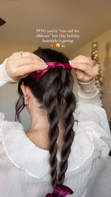 🫧🍓🫶🏼☁️🌞✨ on Instagram: "This is a safe space for ribbon & bow lovers 🎀 🎄💫 #holidayhair #cutehairstyles #hairstyle #momlife #christmas" Hair With Ribbon, Hair Christmas, Valentine Hair, Christmas Hair, Holiday Hairstyles, Ribbon Hair, Ribbon Bow, Safe Space, Ribbon Bows