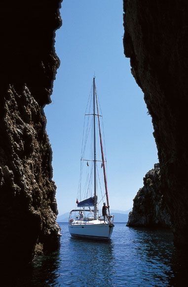 Sail Croatia, Boat On Water, Sailing Aesthetic, Sailing Croatia, Croatia Beach, Sail Life, Croatia Travel, Adriatic Sea, To Infinity And Beyond