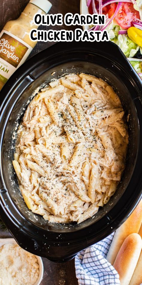 Premade Crockpot Meals, Rainy Day Chicken Recipes, Olive Garden Chicken Pasta Crockpot, Olive Garden Crockpot Chicken, January Dinners, Slow Cooker Olive Garden Chicken, Olive Garden Chicken Pasta, Slow Cooker Tikka Masala, Olive Garden Chicken