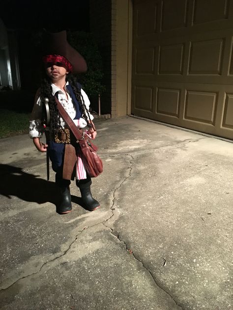 Jack sparrow toddler costume DIY Jack Sparrow Costume, Costume Diy, Toddler Costumes, Jack Sparrow, Family Halloween, Like A Boss, Diy Costumes, Costume Ideas, Halloween Costume