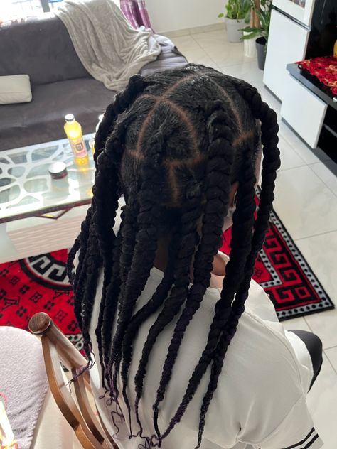 Knotless extra large 😍 ⏱ 3heures 💇🏾‍♀️ 3 paquets de meches EZBraid Parting Pattern, Big Knotless Braids, Big Knotless, Knotless Braids, Extra Large, Dreadlocks, Braids, Hairstyles, Hair Styles