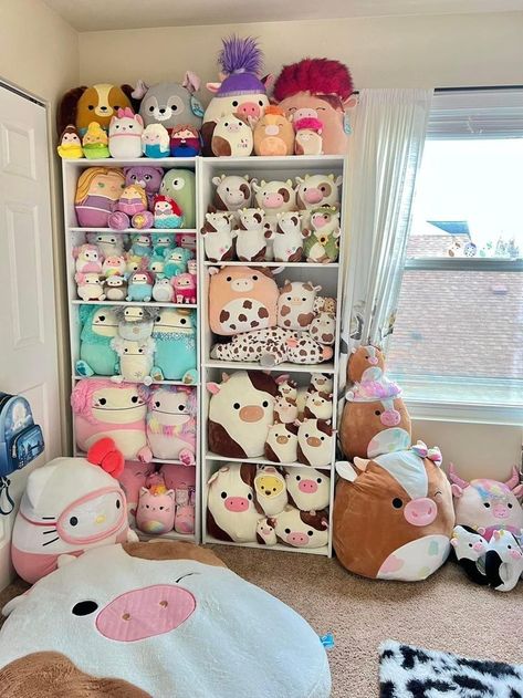 Large Squishmallow Storage, Shelves For Squishmallows, Squishmallows Decor, Squishmallows Organization, Squishmallow Shelf, Squishmallows Storage, Squishmallow Organization, Squishmallow Display, Squishmallow Storage