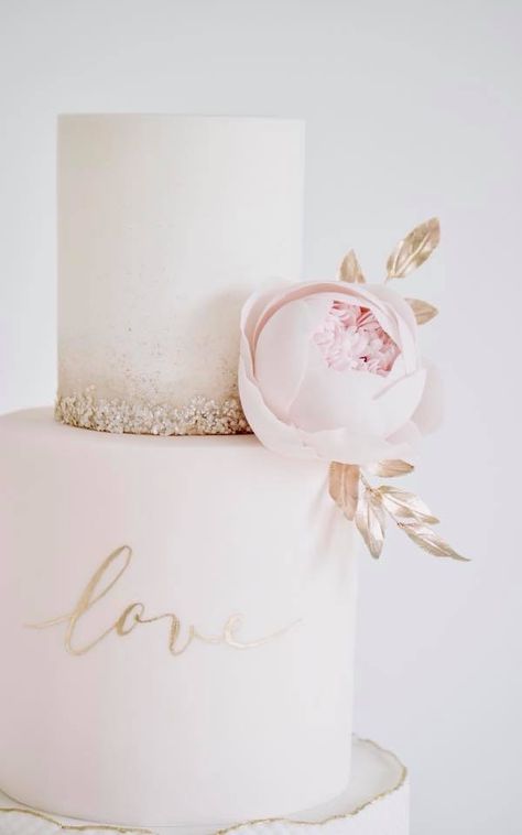 Pink Wedding Cake Simple, Simple Wedding Cake Rose Gold, Simple Wedding Cake White Roses, Bride To Be Cake Pink And White, Simple Wedding Cake Pink Flowers, Wedding Cake Simple Elegant, Blush Wedding Cakes, Wedding Cake Fresh Flowers, Chocolate Wedding Cake